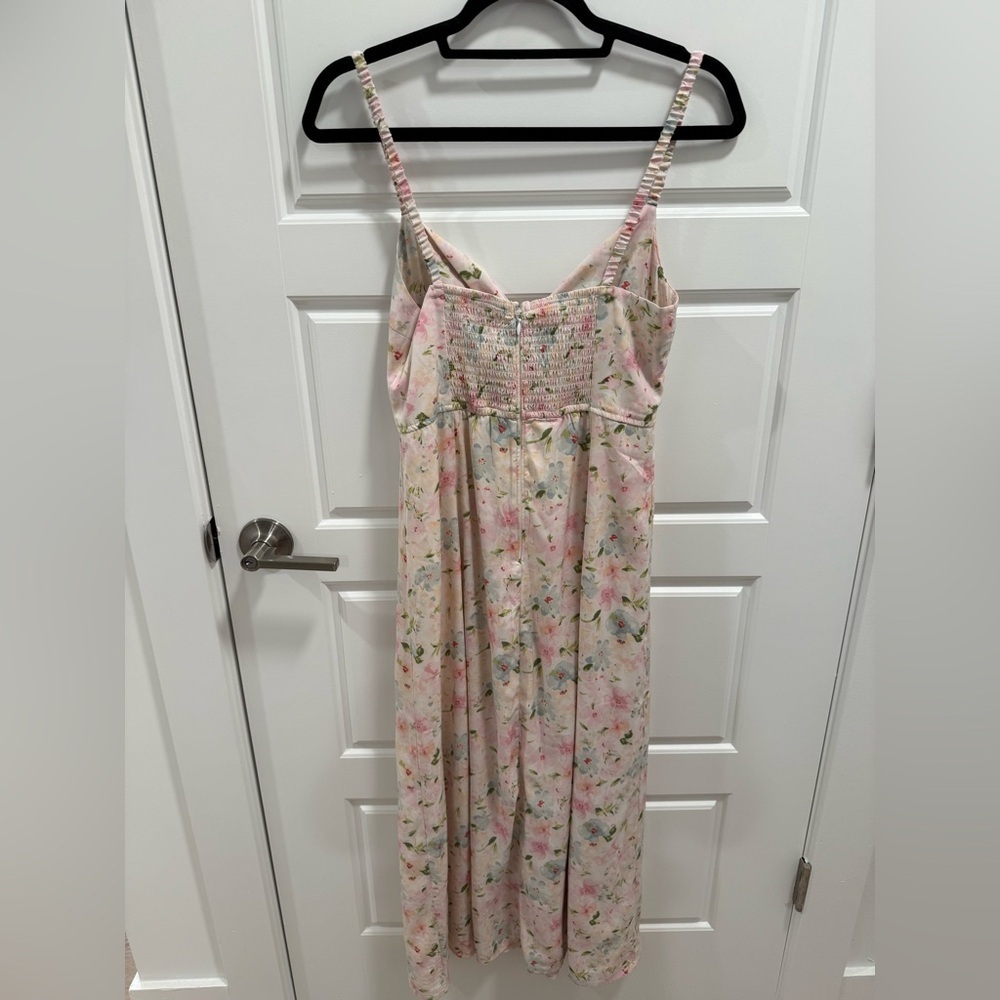 NWOT Abercrombie Twist Front Floral White Midi Dress Size Medium - Picture 6 of 6
